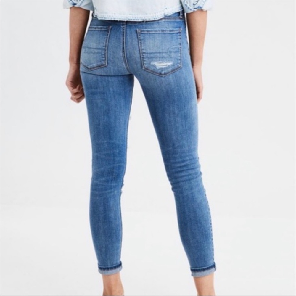 AMERICAN EAGLE Hi-Rise Jegging Crop Jeans - Picture 2 of 10